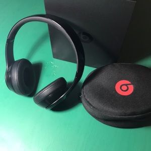 Solo3 Wireless Beats